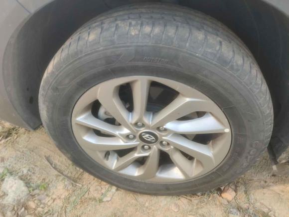 [南昌·赣A] 二手现代途胜2015款 1.6T 双离合两驱智能型