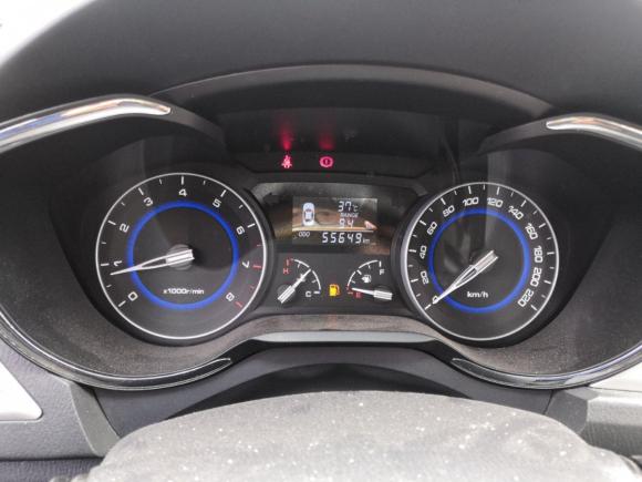 [上海·陕E] 二手长安悦翔V72016款 1.6L 手动乐享型 国V