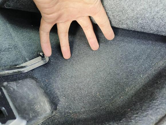 [无锡·苏B] 二手斯巴鲁傲虎2011款 2.5i豪华版