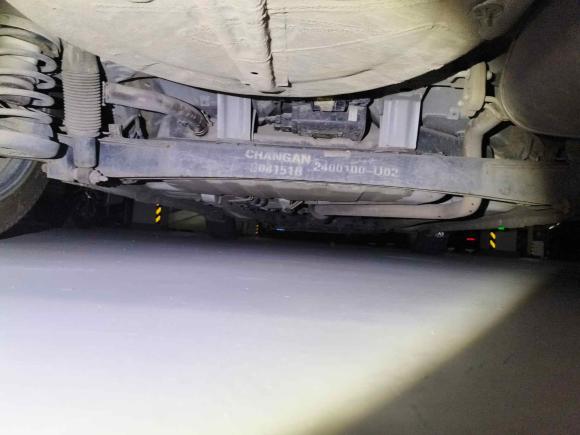 [西安·陕A] 二手长安逸动XT2015款 1.6L 手动俊酷型 国IV