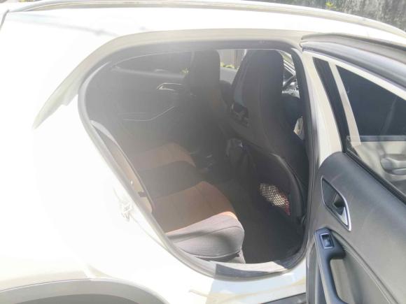 [温州·浙C] 二手奔驰奔驰GLA2016款 GLA 200 动感型