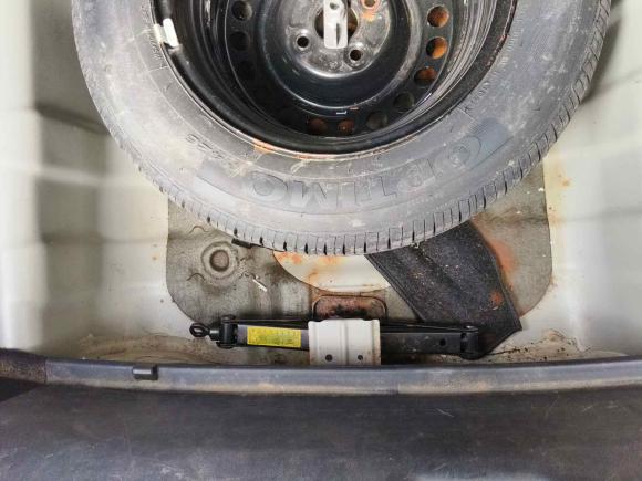 [温州·浙C] 二手起亚起亚K22011款 三厢 1.4L AT GLS