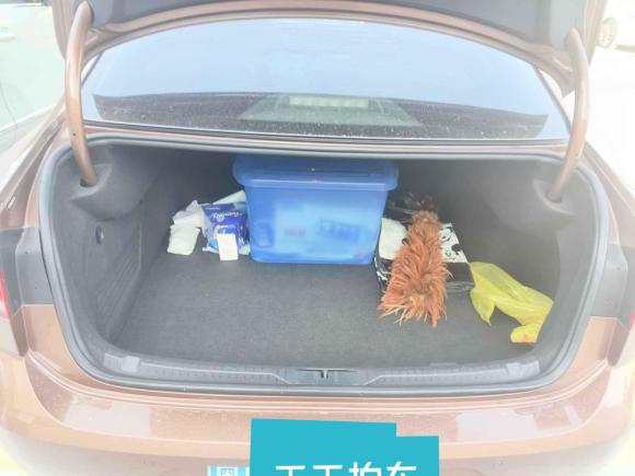 [广州·粤K] 二手大众凌渡2015款 330TSI DSG豪华版