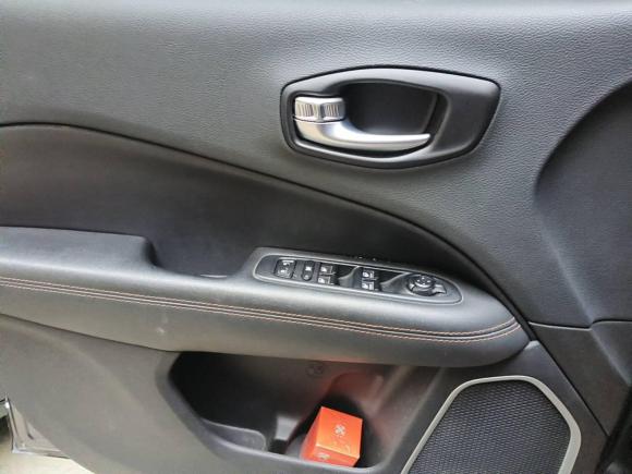 [成都·川A] 二手Jeep指南者2020款 220T 自动精英版