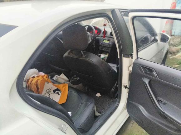 [宁波·浙B] 二手大众捷达2015款 1.6L 手动时尚型