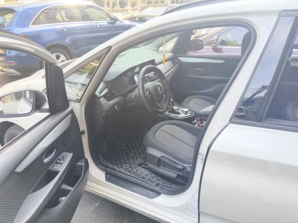 [上海·沪B] 二手宝马宝马2系多功能旅行车2015款 218i 领先型