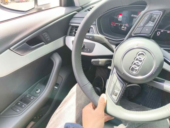 [合肥·皖A] 二手奥迪奥迪A4L2020款 40 TFSI 时尚动感型
