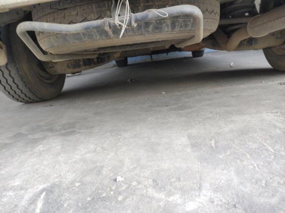 [青岛·鲁U] 二手金杯阁瑞斯2010款 2.4L-3代 尊领豪华型长轴9座9座4RB2