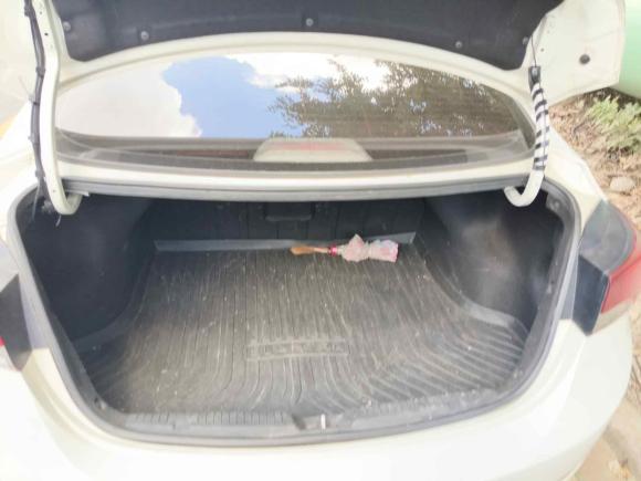 [嘉兴·浙A] 二手现代朗动2015款 1.6L 自动领先型