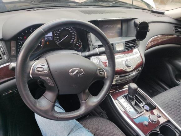 [武汉·鄂W] 二手英菲尼迪英菲尼迪Q702015款 Q70L 2.5L 悦享版