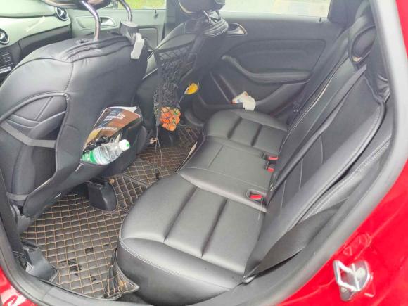 [武汉·鄂A] 二手奔驰奔驰B级2018款 B 200 动感型