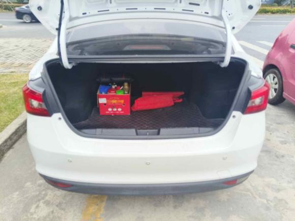 [上海·陕E] 二手奇瑞艾瑞泽52017款 1.5L 手动领潮版