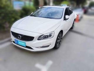 沃尔沃沃尔沃S602018款 S60L T3 智进进取版