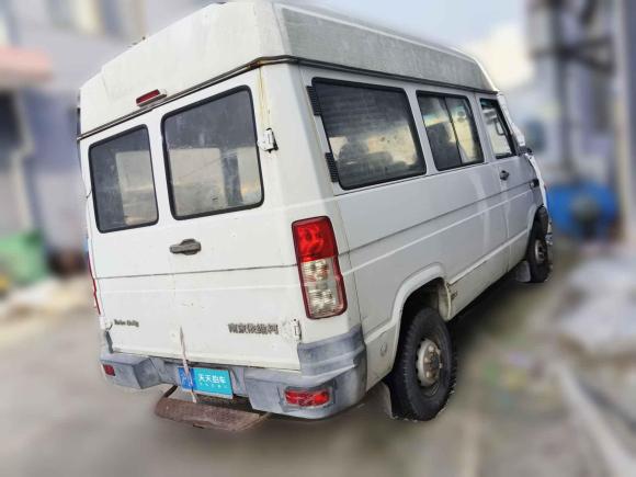 [上海·沪A] 二手依维柯依维柯得意2014款 2.8T-V35 NJ5044XXYQ3A43S4