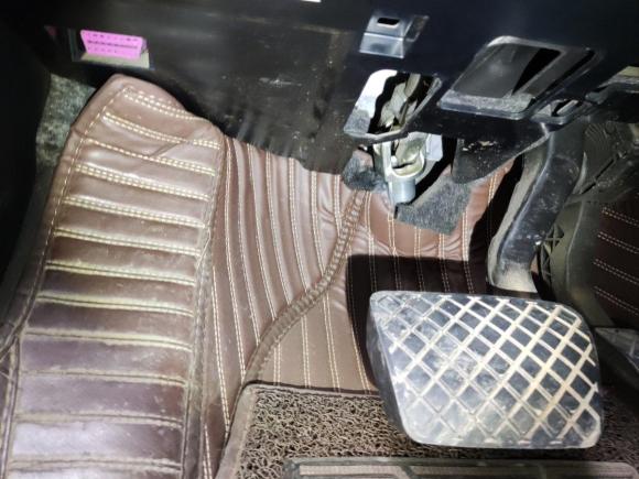 [南昌·赣A] 二手奥迪奥迪A82013款 A8L 45 TFSI quattro豪华型