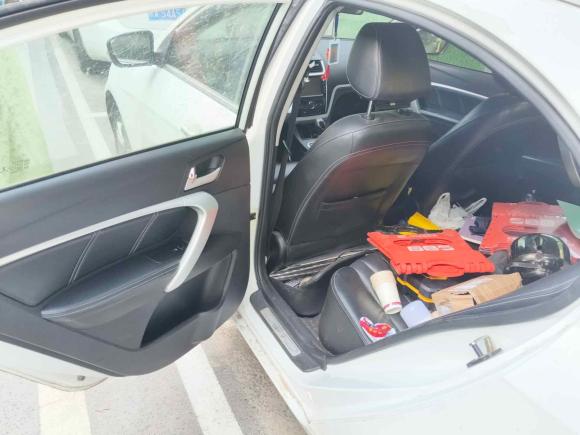 [西安·陕A] 二手吉利汽车帝豪2016款 三厢 1.5L CVT向上版