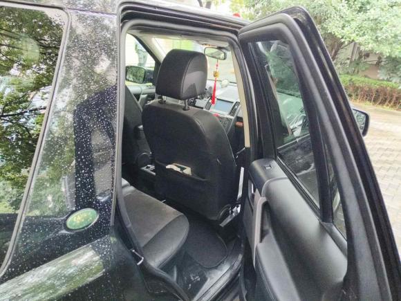 [上海·沪K] 二手路虎神行者22010款 3.2 i6 自动SE汽油版