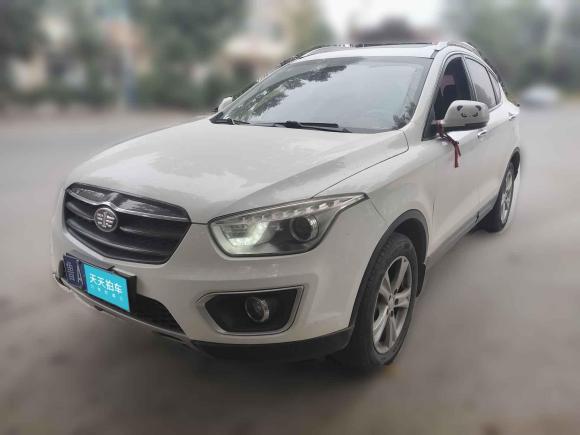 [济南·鲁A] 二手奔腾奔腾X802016款 2.0L 自动舒适型