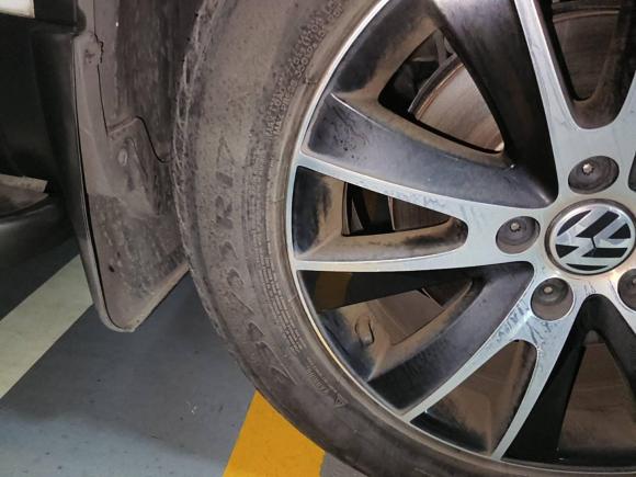 [无锡·苏B] 二手大众途观2016款 300TSI 自动两驱豪华版