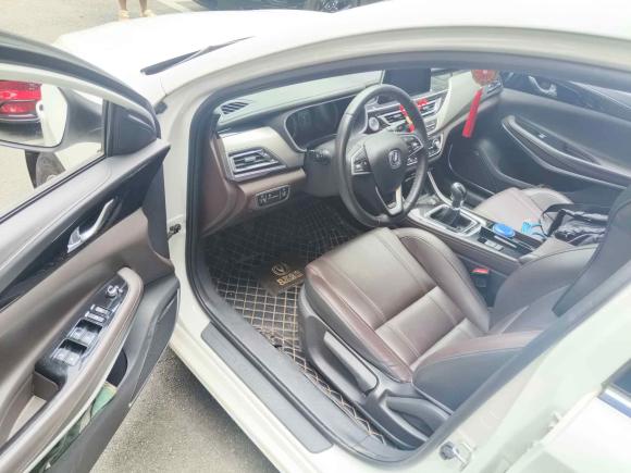 [成都·川A] 二手长安睿骋CC2018款 1.5T 手动典雅型星空版 国V