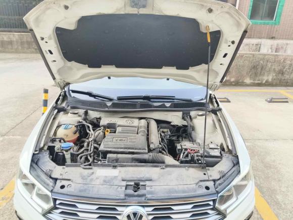 [武汉·鄂A] 二手大众C-TREK蔚领2017款 230TSI 手动舒适型