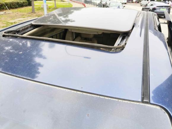 [无锡·粤A] 二手别克别克GL82011款 3.0L XT豪华商务旗舰版