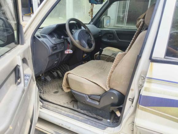 [南昌·赣M] 二手猎豹汽车猎豹64812014款 2.2L 手动四驱