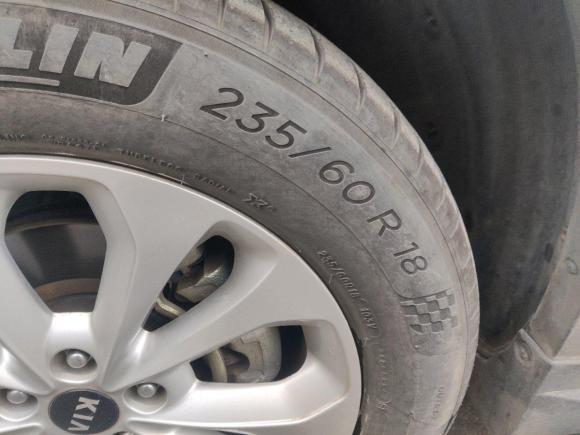 [成都·川A] 二手起亚索兰托2013款 2.4L 7座汽油豪华版