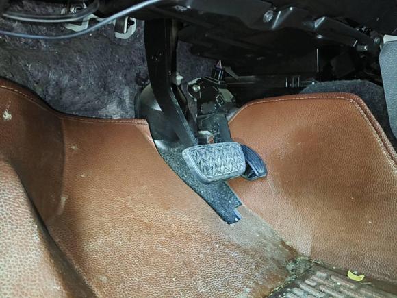 [西安·陕A] 二手丰田YARiS L 致炫2015款 1.5G 自动炫动天窗特别版