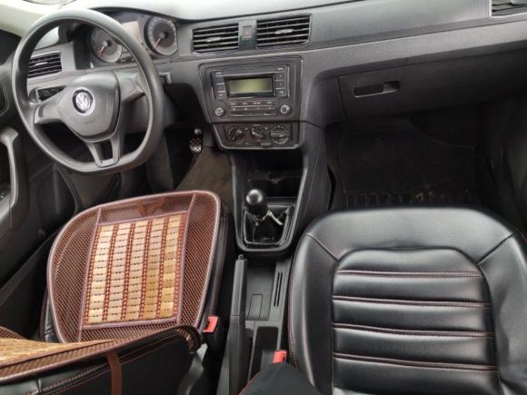 [上海·沪C] 二手大众桑塔纳2018款 1.5L 手动风尚版