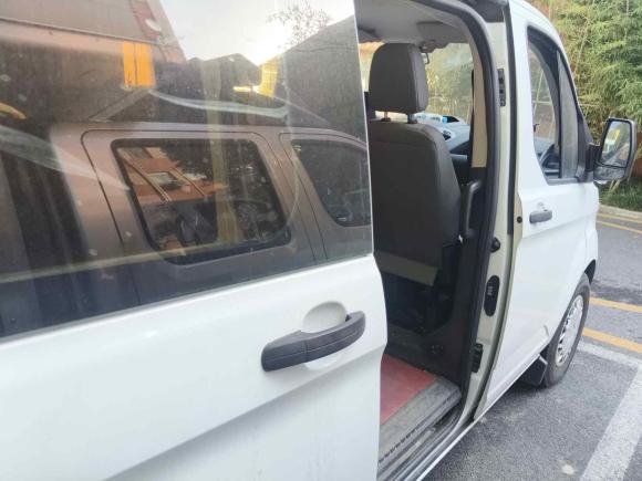 [上海·皖N] 二手福特全顺2017款 2.0T汽油多功能商用车短轴低顶国V