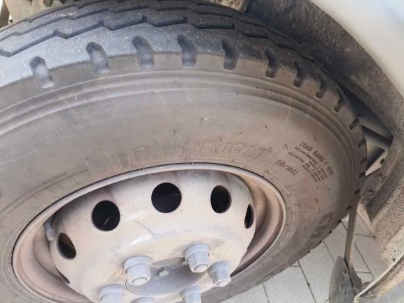 [杭州·浙A] 二手依维柯依维柯得意2014款 2.8T-V35 NJ5044XXYQZA43S4