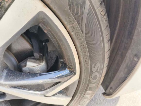 [成都·川G] 二手荣威荣威i52023款 1.5L CVT尊荣版