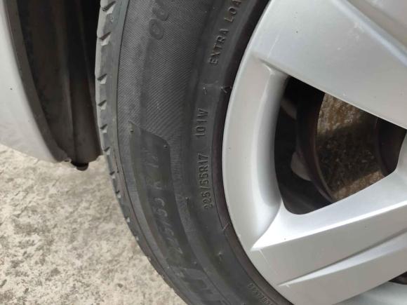 [广州·粤A] 二手奔驰唯雅诺2012款 2.5L 领航版