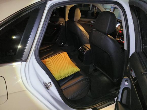 [成都·川A] 二手奥迪奥迪A4L2013款 35 TFSI 自动豪华型