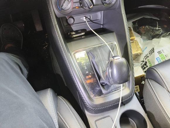 [上海·苏M] 二手名爵名爵ZS2017款 1.5L 自动豪华版