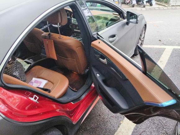 [上海·沪F] 二手奔驰奔驰CLS2016款 CLS 320 逸彩版