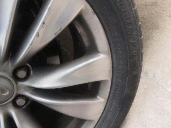 [上海·沪B] 二手英菲尼迪英菲尼迪Q702013款 Q70L 2.5L 舒适版