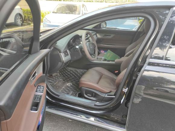 [佛山·粤E] 二手捷豹捷豹XFL2017款 XFL 2.0T 240PS 豪华版