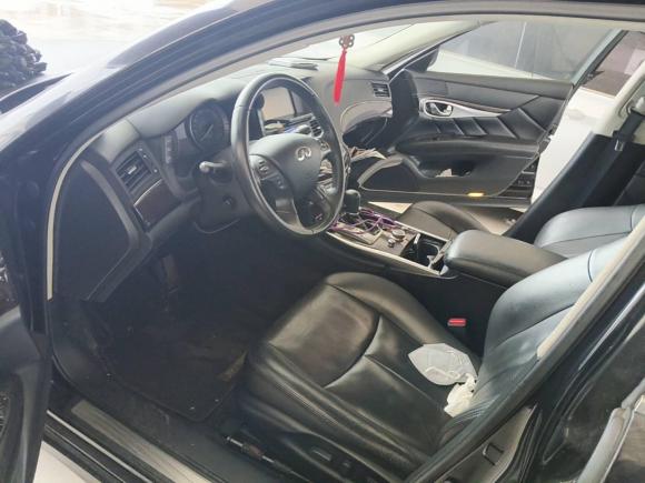 [无锡·苏B] 二手英菲尼迪英菲尼迪Q702013款 Q70L 2.5L 舒适版