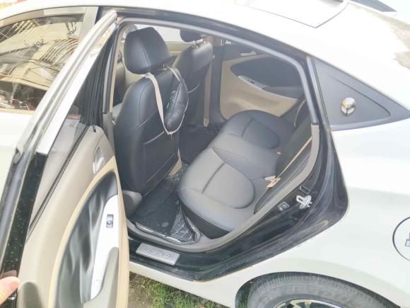 [南通·苏F] 二手现代瑞纳2010款 三厢 1.4L 自动舒适型GS