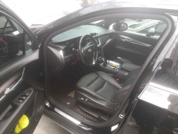 [西安·陕U] 二手凯迪拉克凯迪拉克XT62021款 2.0T 六座四驱风尚型