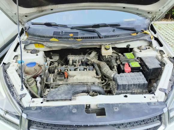 [合肥·陕E] 二手奇瑞瑞虎3x2017款 1.5L 手动时尚版