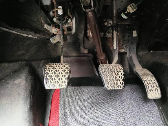 [义乌·贵G] 二手奔腾奔腾X402017款 1.6L 手动尊享型