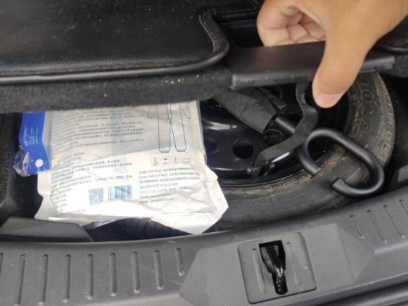 [上海·沪B] 二手福特翼虎2013款 2.0L GTDi 四驱尊贵型