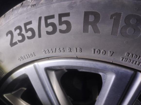 [南昌·赣A] 二手凯迪拉克凯迪拉克XT42021款 28T 两驱领先型