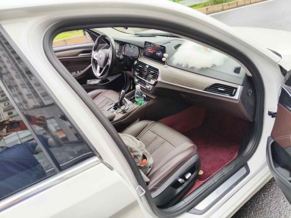 [成都·川A] 二手宝马宝马5系新能源2018款 530Le 豪华套装