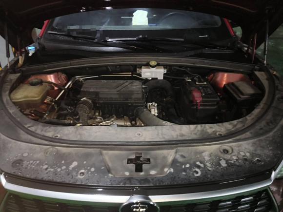 [无锡·苏B] 二手比亚迪宋PLUS2020款 1.5T 自动尊贵型