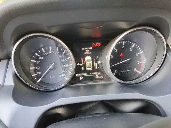 [深圳·粤B] 二手路虎揽胜极光2015款 2.0T 五门智耀版