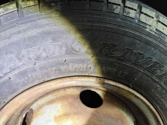 [苏州·鲁B] 二手依维柯都灵2009款 2.5T-A32基本型